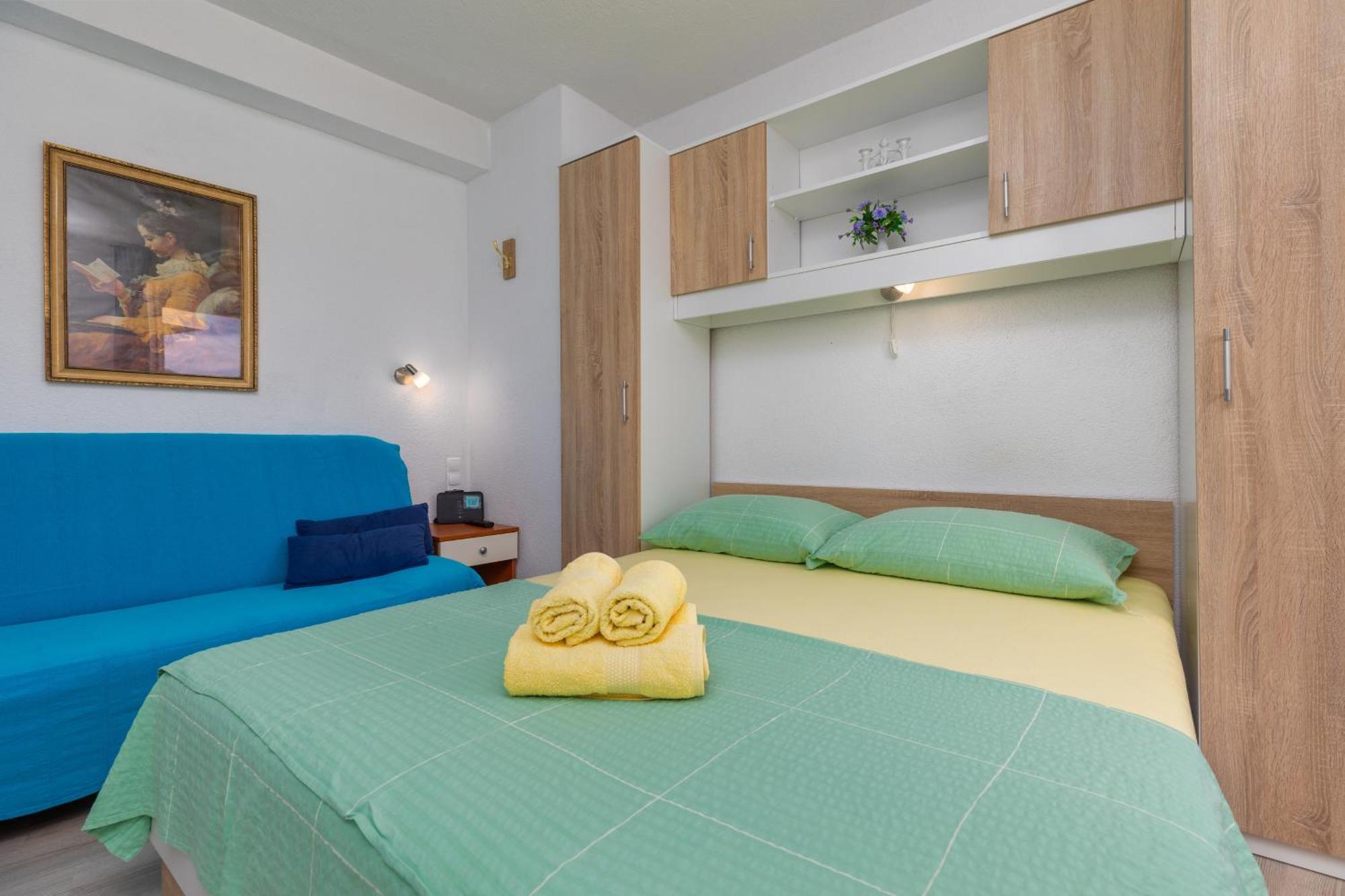Apartments By The Sea Drasnice, Makarska - 6697 Eksteriør billede