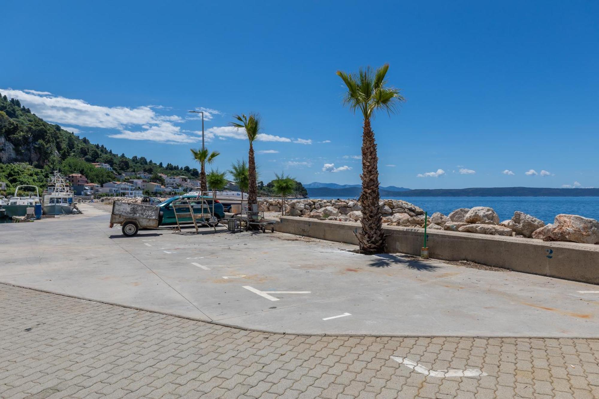 Apartments By The Sea Drasnice, Makarska - 6697 Eksteriør billede